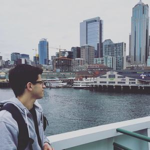 Meet your Posher, Alex